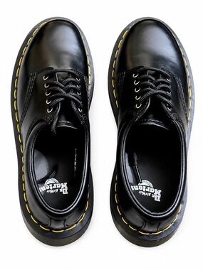 Dr. Martens 8053 5-Eye Platform Casual Shoe - Black